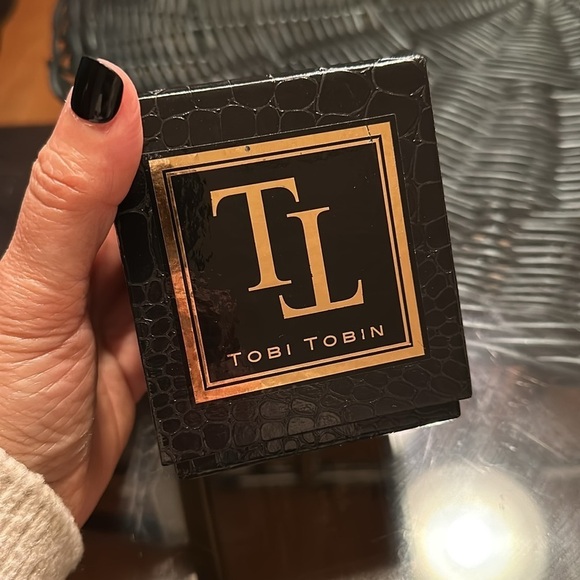 Tobi Tobin Monastery Candle 4oz - Picture 3 of 7